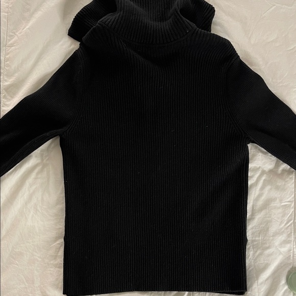 White House Black Market Black Turtleneck Zip-Up Sweater - Picture 6 of 6